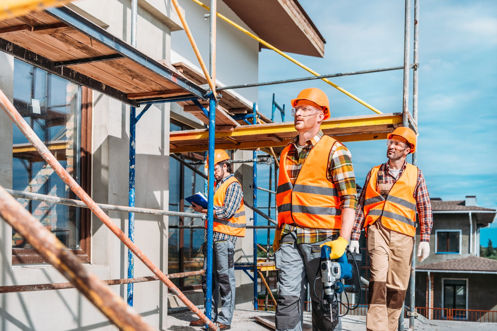 site-specific vs generic construction safety videos